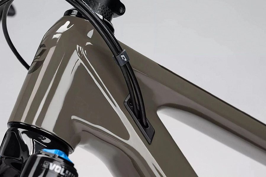 Rower górski Ghost Riot AM Carbon Full Party w 100% gotowy