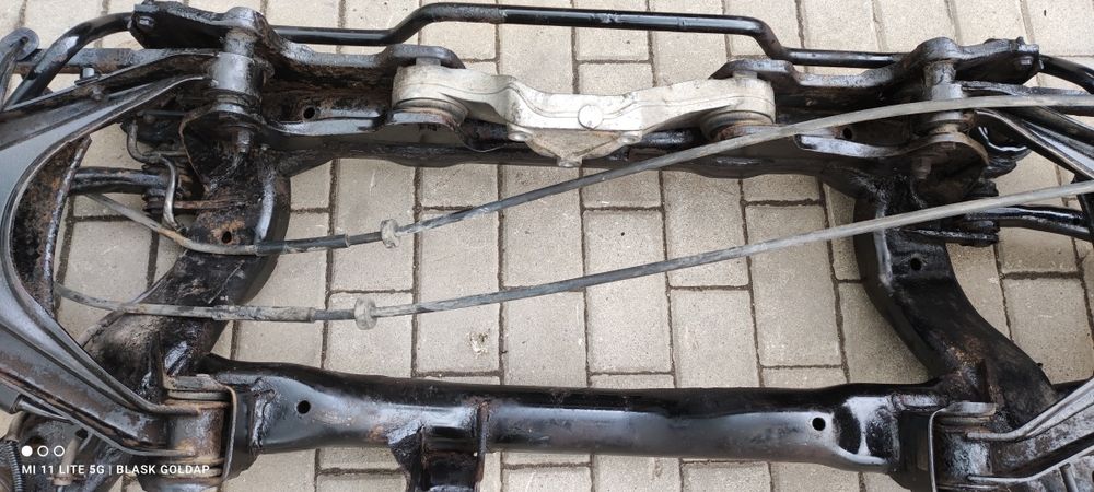 Belka Tył z Audi A6 S6 4.2 Q 300 KM 99 Buda Szeroka Blask Gołdap