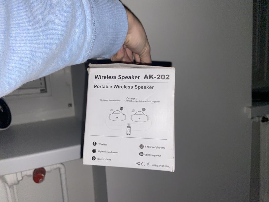 Głośnik bluetooth bezprzewodowy android ios swiatla led impreza