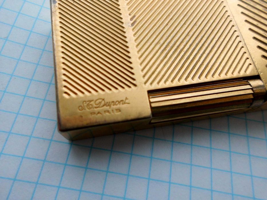 Зажигалка S.T. Dupont