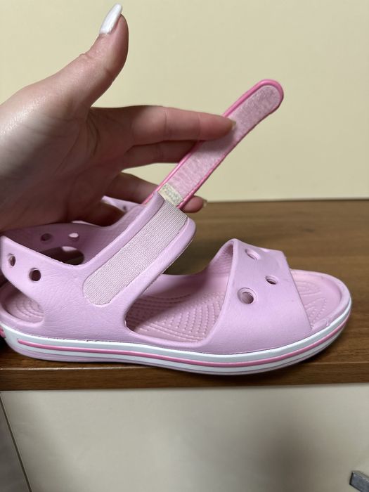 Босоніжки, сандалі, крокси для дівчинки  30-31р. Crocs( 19,5см)