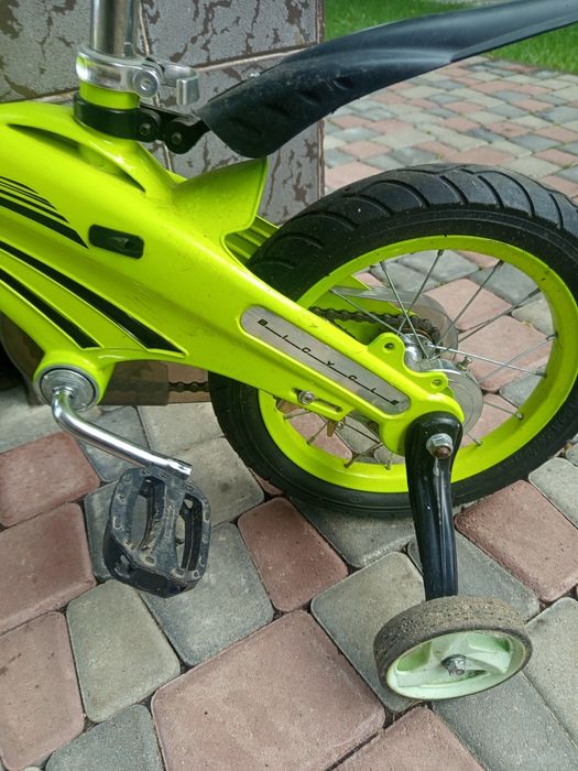 Продам дитячий велосипед  на 4-6 років