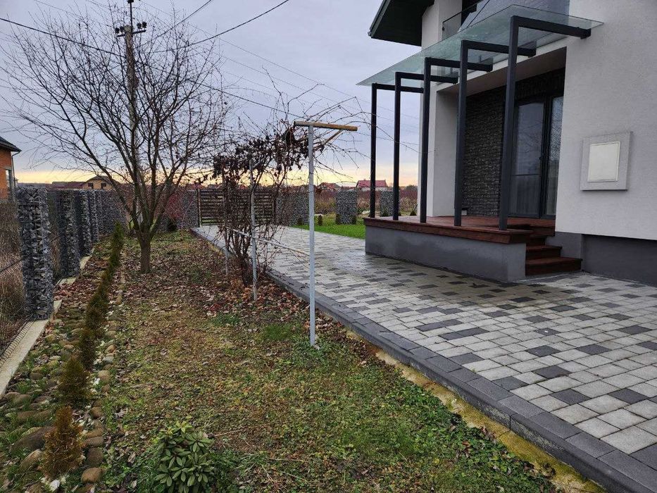 Особняк в передмісті Івано-Франківська