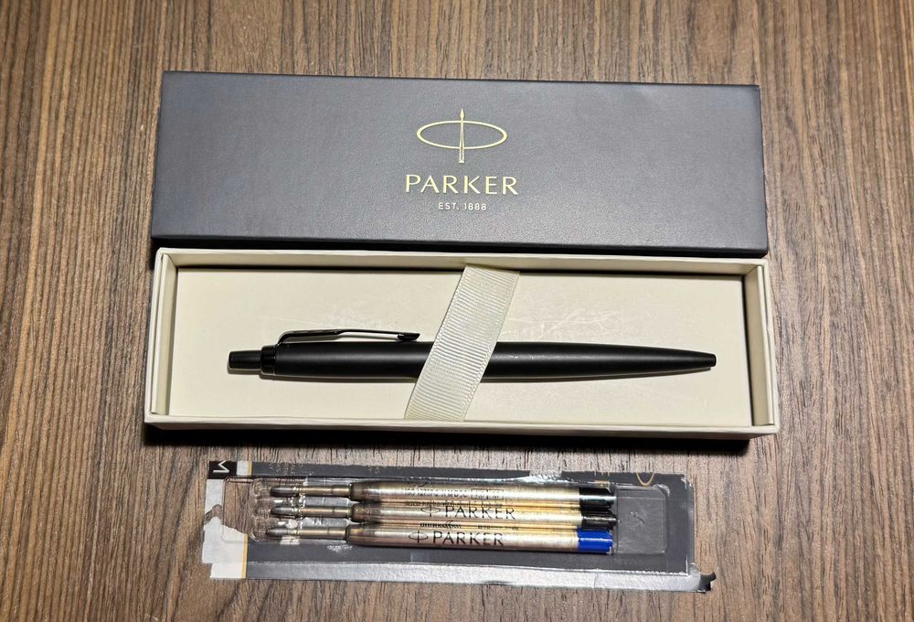 Ручка шариковая Parker