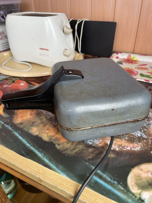 Вафельниця СРСР Ласунка