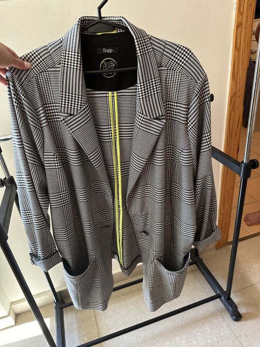 Жіночий піджак