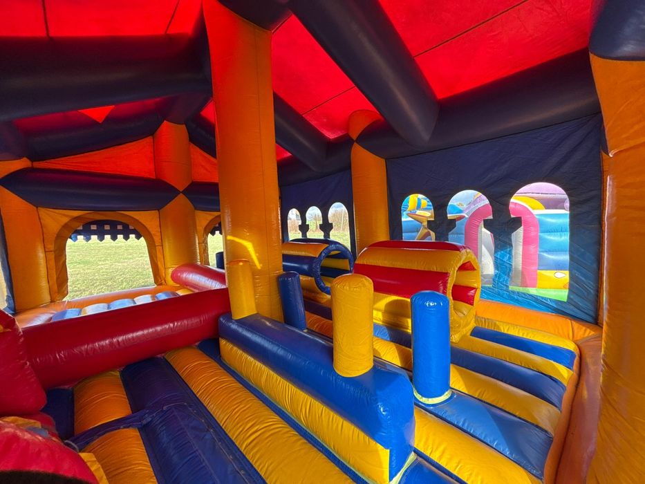 Dmuchaniec duży zamek Kinder Hotel VIV