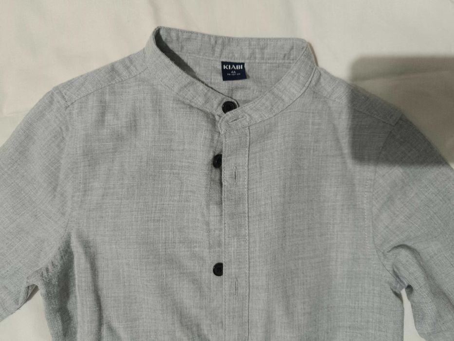 Camisa quase Nova 4 anos