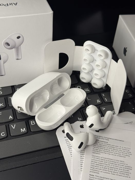 Навушники Apple Airpods Pro 3