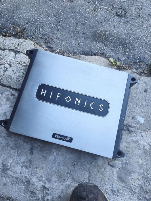 Tuba HIFONICS ZX 12BP 4OHMS 450WATTS Wzmacniacz HIFONICS Mercury IV Hollywood 4 Farad Kable firmy Hollywood