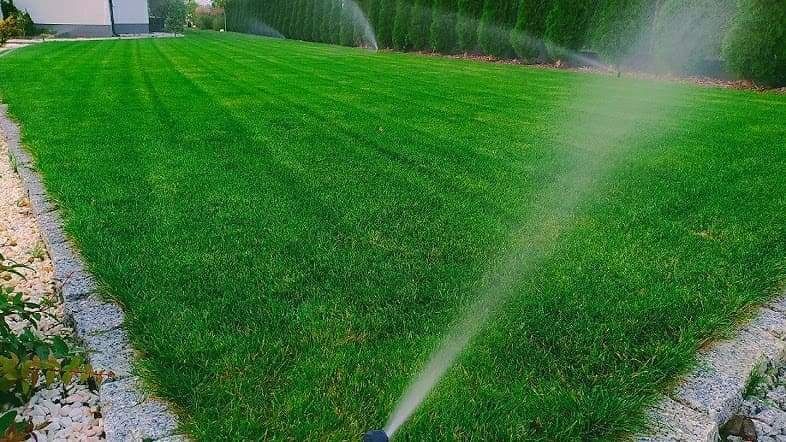 Nawadnianie ogrodów,  usługi ogrodnicze.