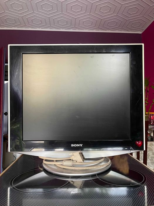 Monitor Sony 20 cali w pełni sprawny