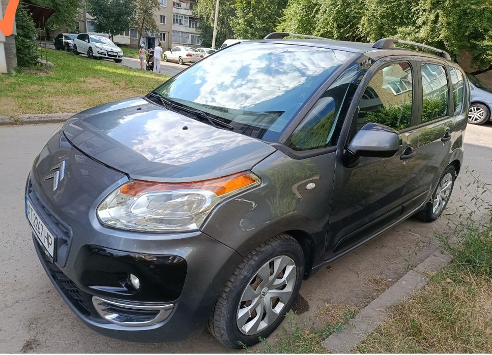 Продам автомобіль Citroen picasso