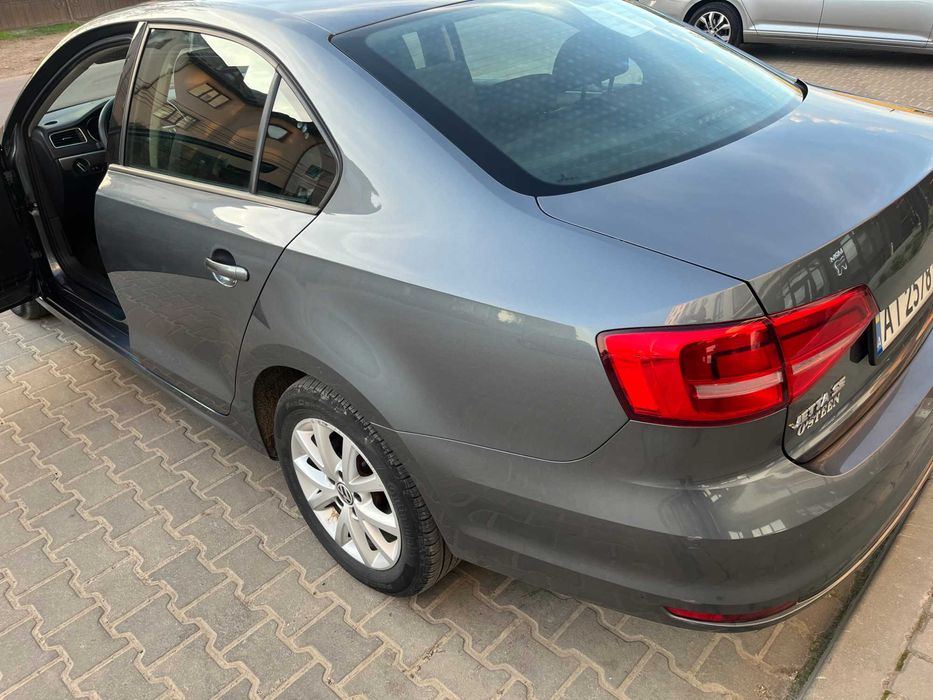 Продам VW Jetta 2015