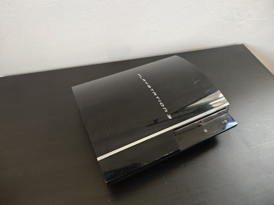Playstation 3 CECHC04 Retrocompativel (Para Peças/Reparação)
