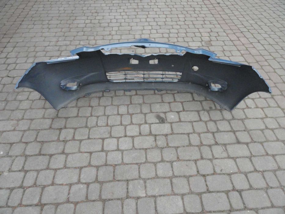 Toyota Yaris 2 Zderzak przód 05-08