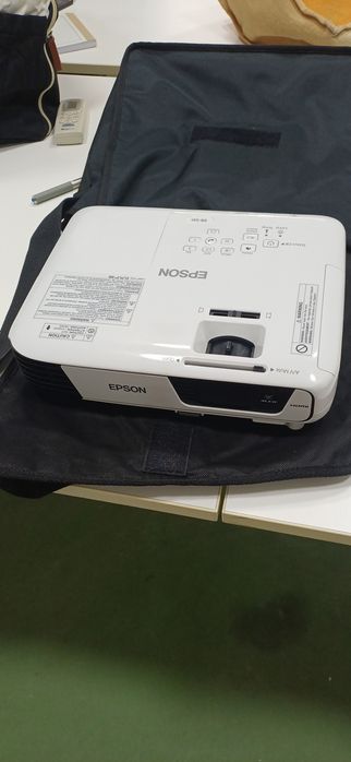 Projetor Epson EB-S31  +  Tela e Tripé Napofix