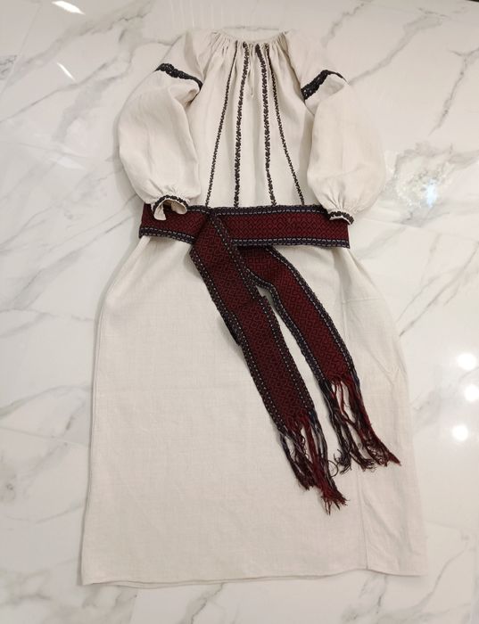 Старовинна сорочка вишита Давня вишиванка Автентична жіноча сорочка