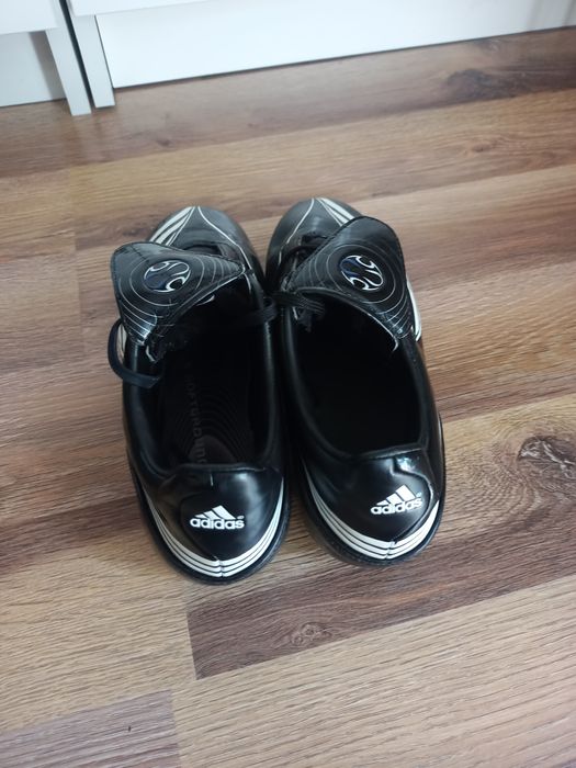 Korki adidas roz 38 , dł 24