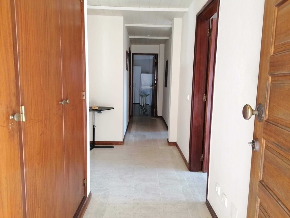 Apartamento T1+1 - Aluguer longa duração - Contrato Anual