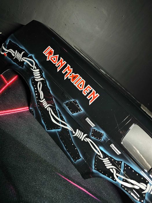 Traxxas TRX4 karoseria 1:10 trial crawler RC VAN Iron Maiden