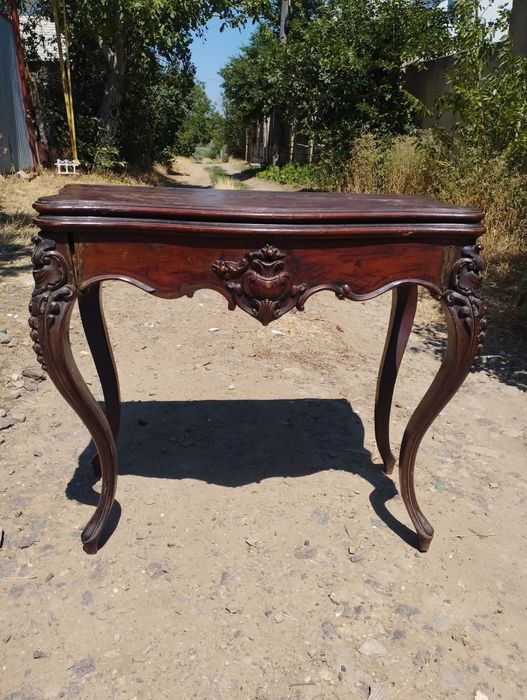 Буфет.   Резной.  Старинный.   Мебель старинная