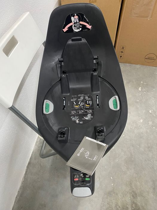 cadeira Auto cybex Sirona Z + Base Isofix