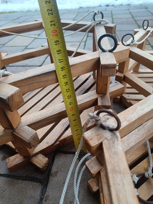 Drewniany wiszacy kwietnik 3 poziomy szesciokatny