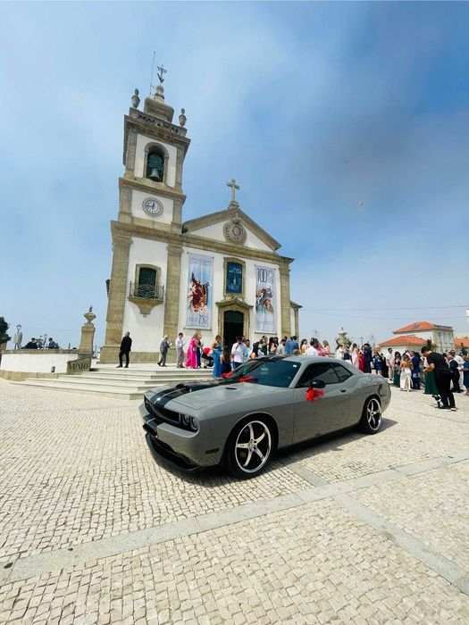 Aluguer de Limousines e Viaturas de Luxo