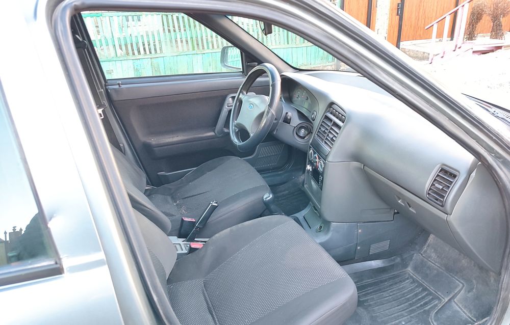 Продам Ваз 2110 Богдан 2011г.