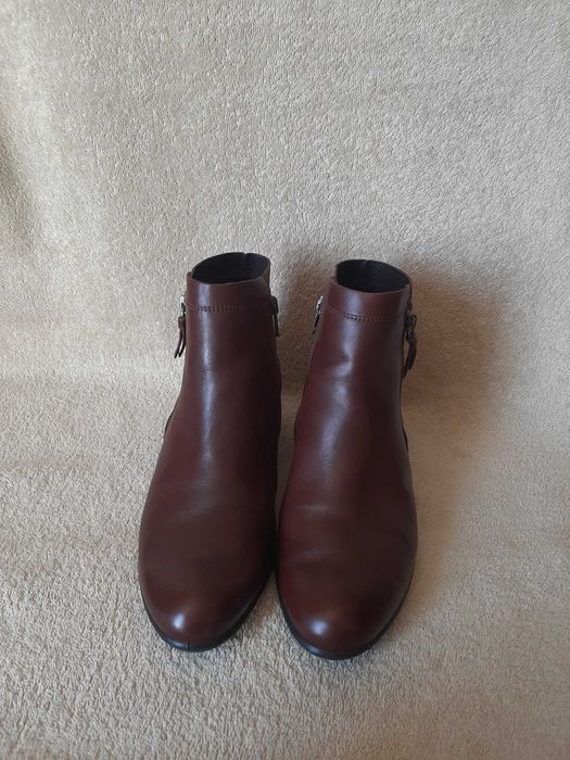 Ботильйони черевики Ecco Shape р.38