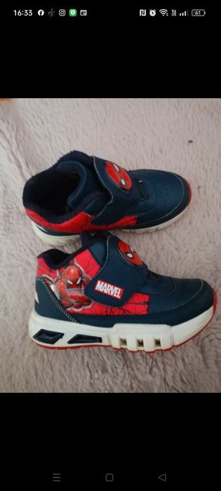 Buty dla chłopca migające r.26