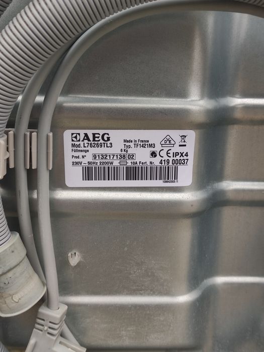 Продам пральну машинку AEG 6 кг.