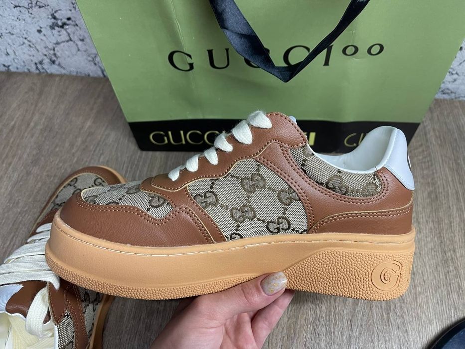 Продам кросівки GUUCI