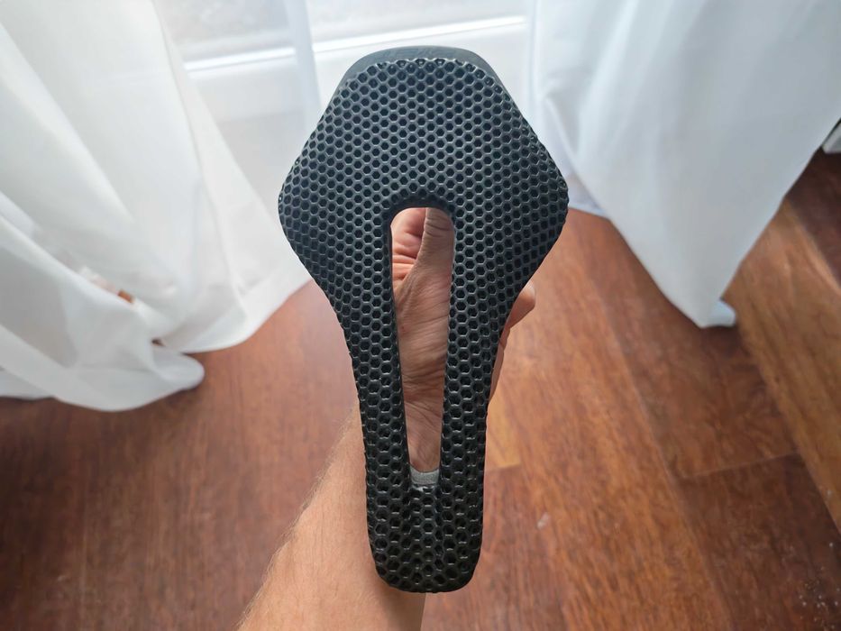 Siodełko RYET 3D – czarne