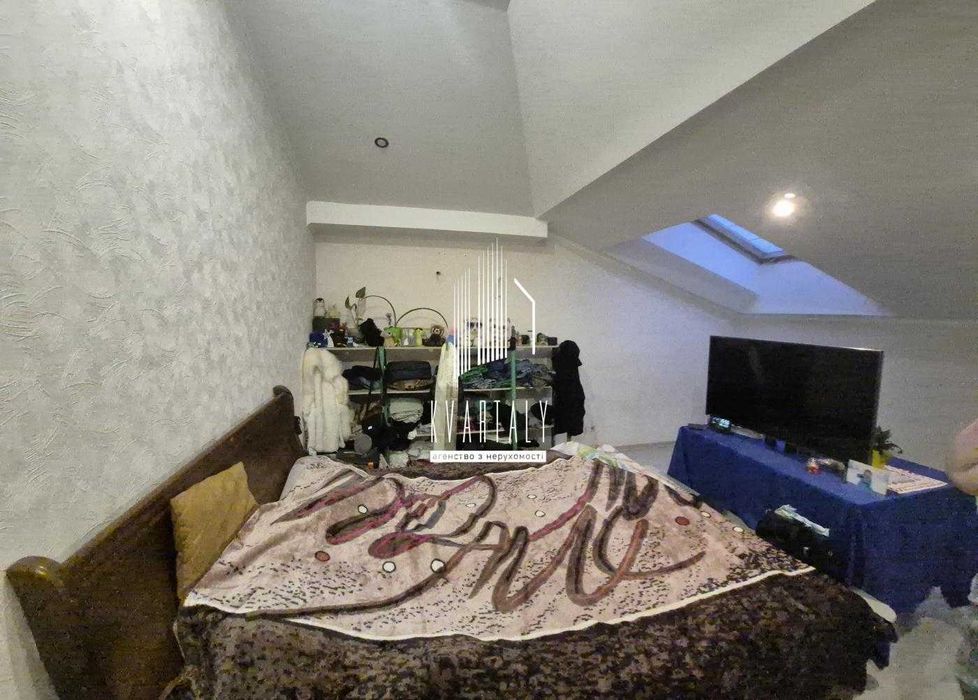 Apartment in Kyiv - View 3