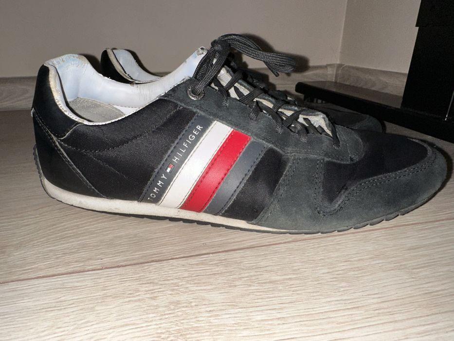 Tommy Hilfiger	Sneakersy niskie r. 43