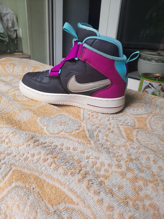Кожаные кроссовки Nike Air Force 1