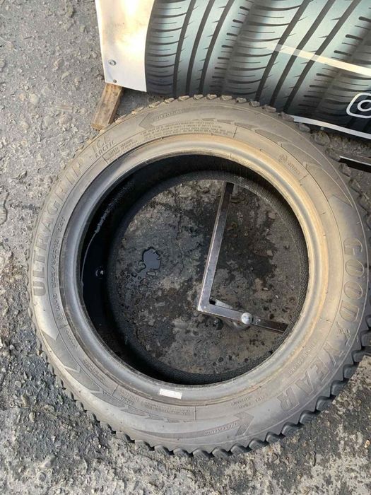 Шини 205/55 R16 пара Goodyear 2019р, 7,8мм зима
