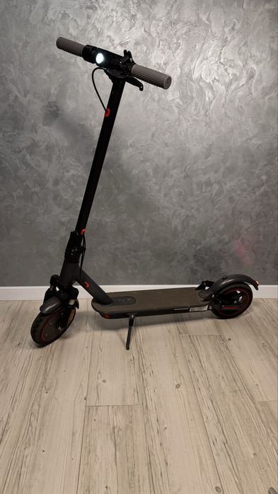 Самокат Mi Electric Scooter 4