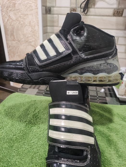 Баскетбольні кросівки BOUNCE ADIDAS  47р.