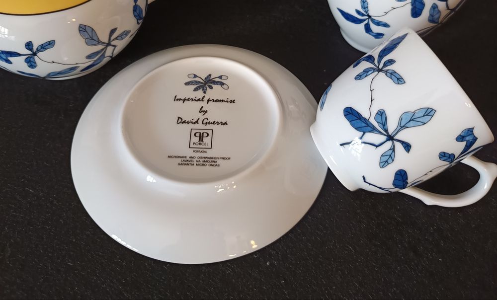 Serviço de café em porcelana