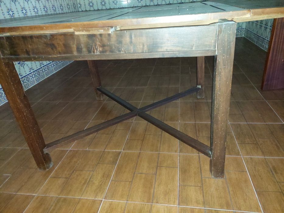 Mesa clássica extensível