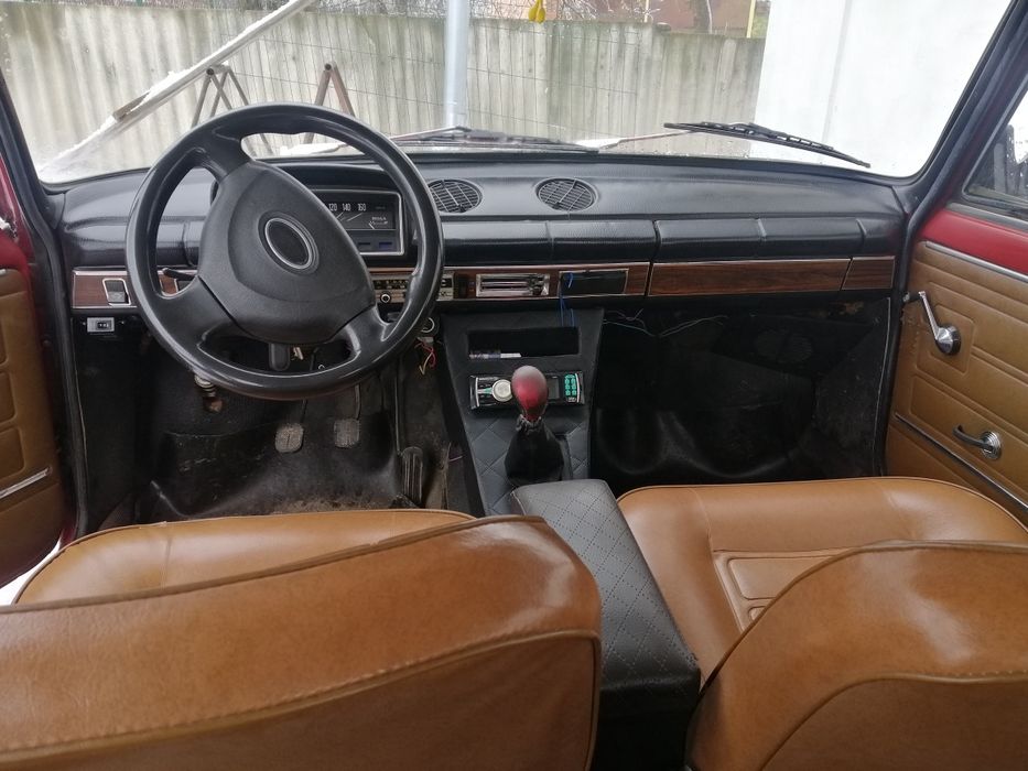 Продам ваз 21011