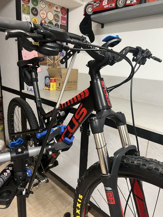 Bicicleta Focus Spine 27.5 Suspensão total