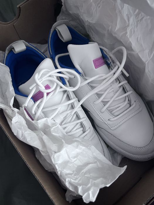 Кроссівки Reebok 37 розмір CLUB C REE:DUX