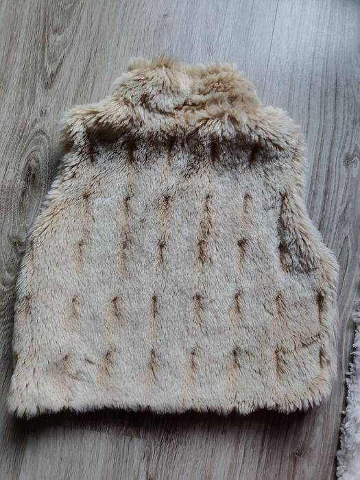Bezrękawnik futrzany