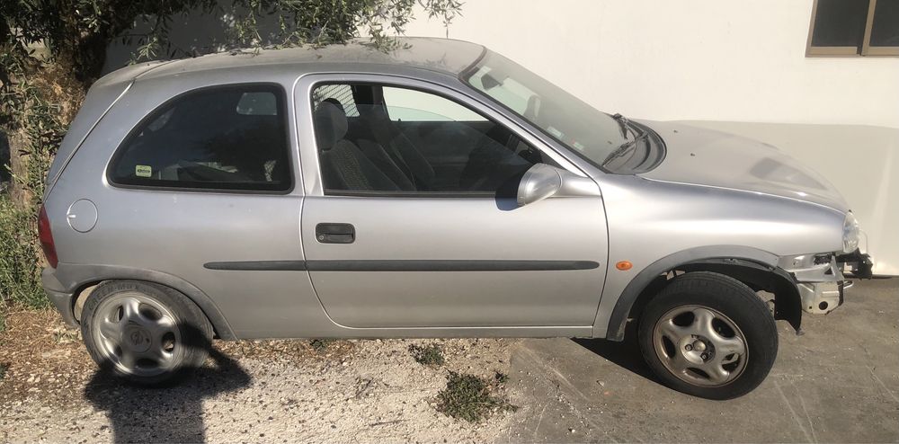 Vendo opel corsa 1.5 d  comercial