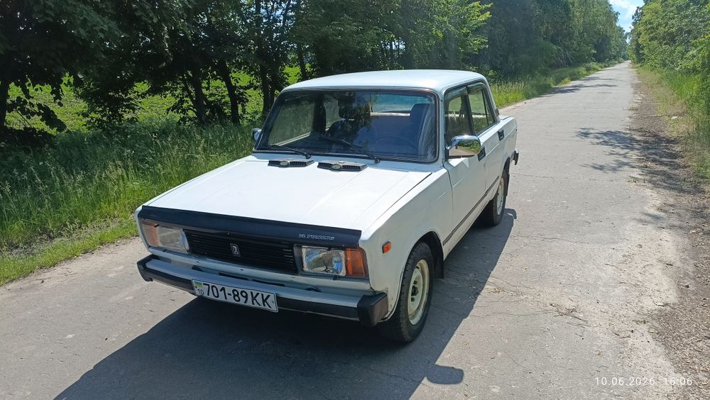 Продам ВАЗ 2105.
