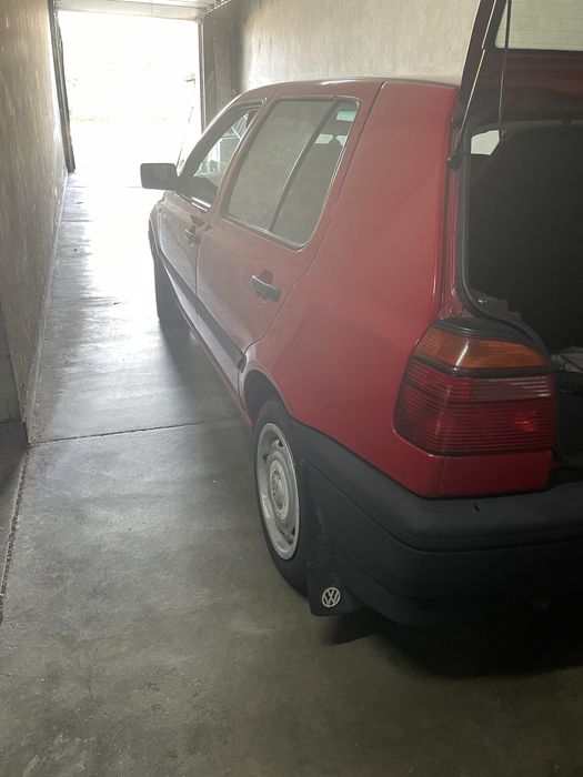 Vw golf 1.9 TD 5 lugares